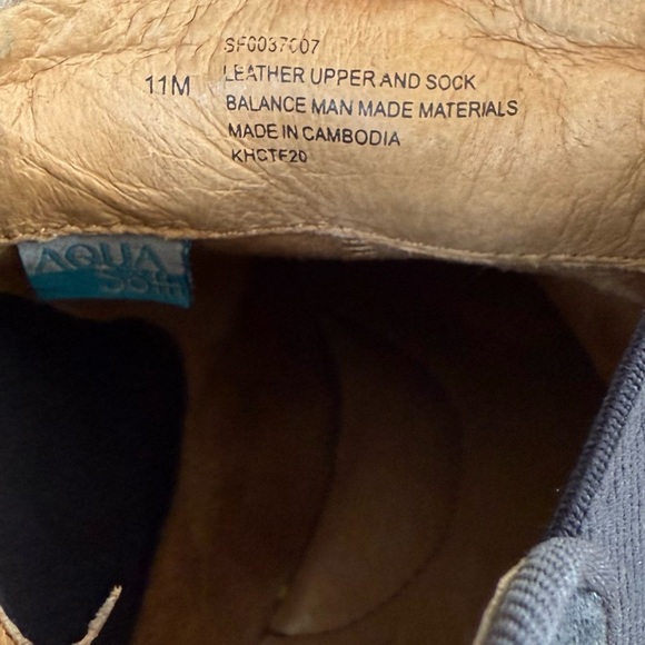 Sofft Leah Chelsea Boots in Navy Blue Suede, Women's Size 11 - Picture 11 of 12